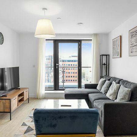 High Rise 2 Bedroom & 2 Bath Apartment With Parking, Balcony & Amazing View Манчестер Экстерьер фото
