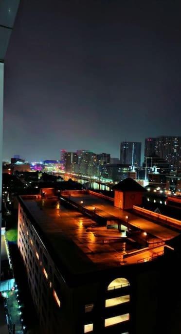 High Rise 2 Bedroom & 2 Bath Apartment With Parking, Balcony & Amazing View Манчестер Экстерьер фото