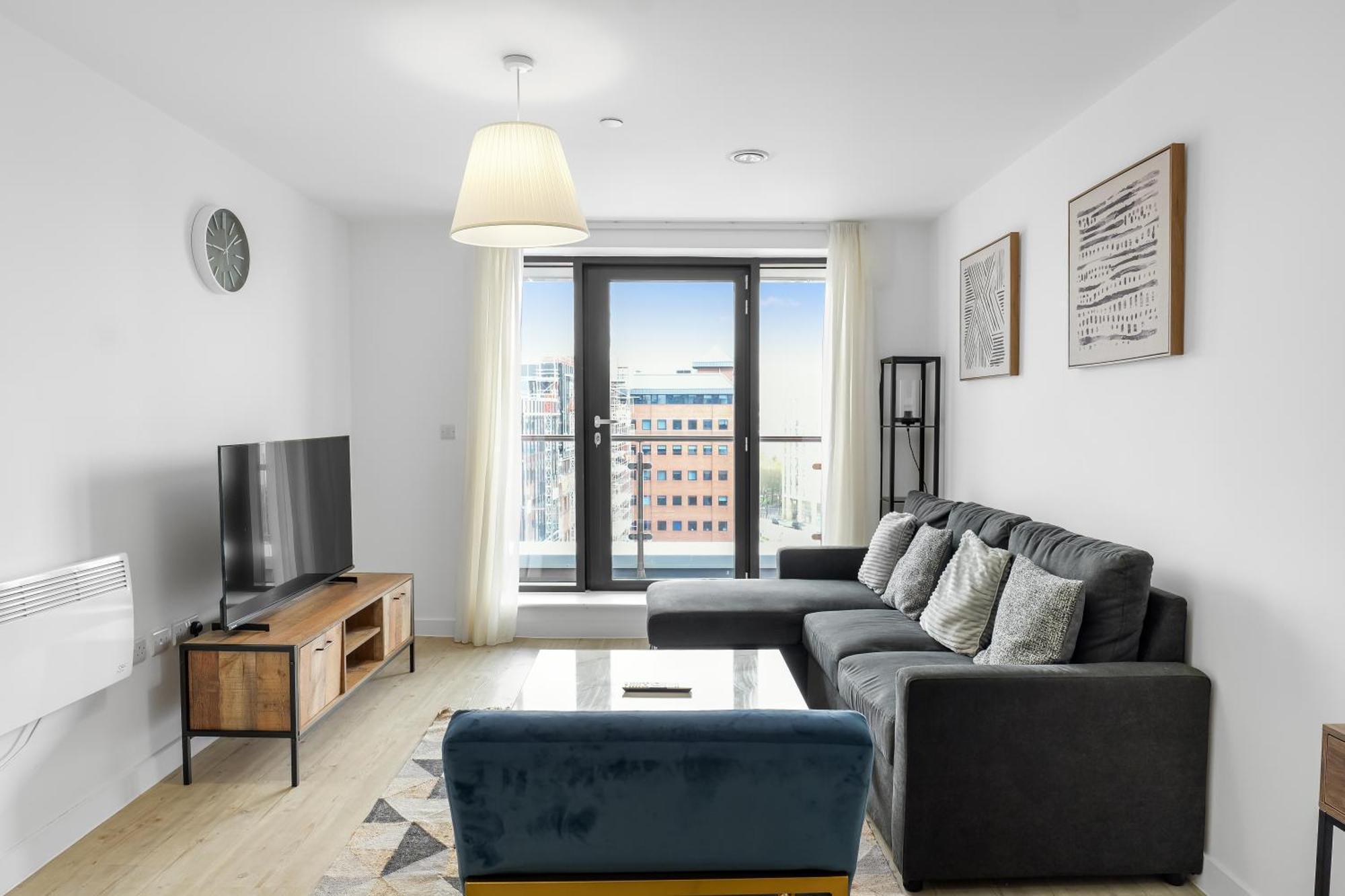High Rise 2 Bedroom & 2 Bath Apartment With Parking, Balcony & Amazing View Манчестер Экстерьер фото