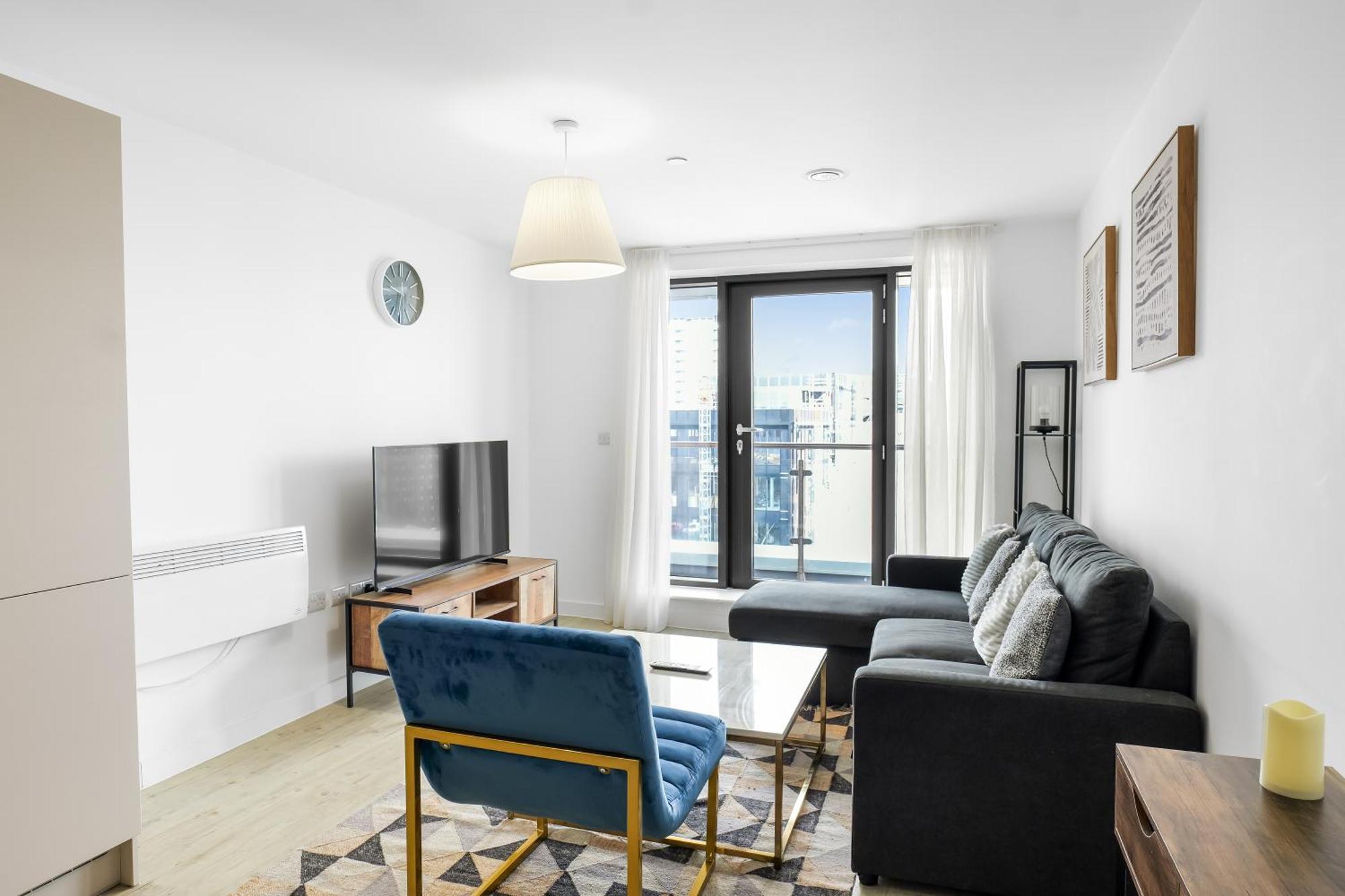 High Rise 2 Bedroom & 2 Bath Apartment With Parking, Balcony & Amazing View Манчестер Экстерьер фото